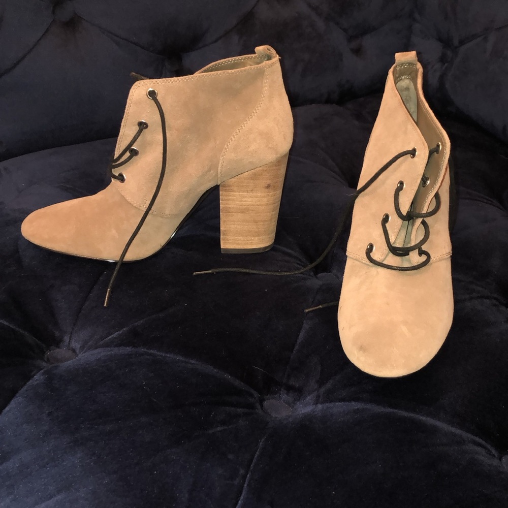 BCBGeneration Gray Luca Lace Up Booties - 9M